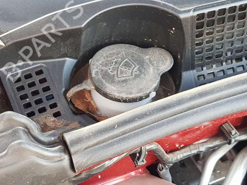 Used Windscreen washer tank DACIA SANDERO III 1.0 TCe 90 (91 hp) 16735754