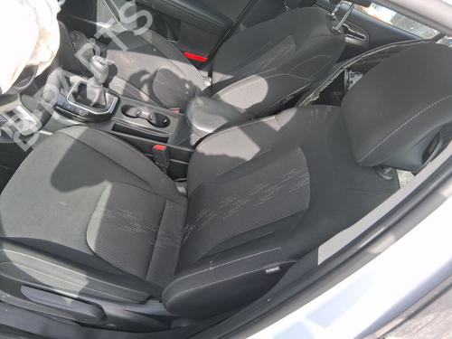 Used Left front seat Left front seat 37473530 37473530
