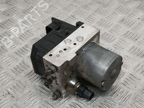 Used ABS pump TOYOTA COROLLA Verso (ZER_, ZZE12_, R1_) 1.8 (ZNR11_, ZNR11R) (129 hp) 19159399