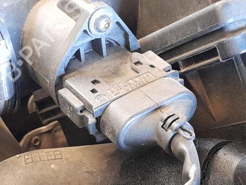 Used Mass air flow sensor Mass air flow sensor 37466875 37466875