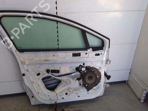 Left front door RENAULT CLIO IV (BH_)  | BP24175115C2