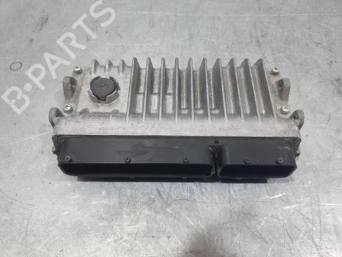 Used Engine control unit (ECU) Engine control unit (ECU) TOYOTA YARIS (_P13_) 1.5 Hybrid (NHP130_, NHP130) (101 hp) 34157616 34157616