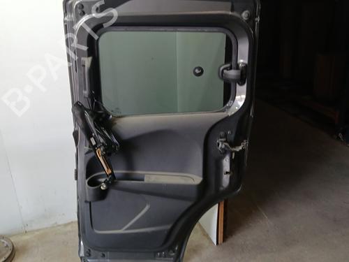 Right slide door FORD TOURNEO COURIER B460 MPV  | BP22972775C75 