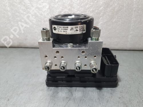 Used ABS pump NISSAN NOTE (E12) 1.5 dCi (90 hp) 9048485