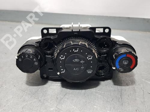 AC-Styringsenhed/Manøvreenhed FORD FIESTA VI (CB1, CCN) 1.5 TDCi (95 hp) 8938838