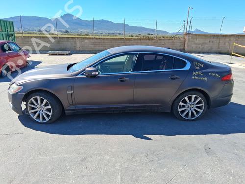 Peças JAGUAR XF I (X250) 2.7 D 4599805