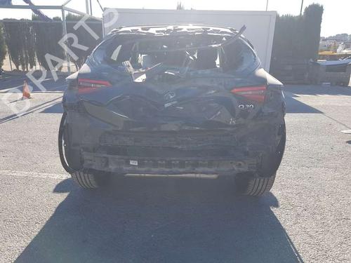 Luz interior INFINITI Q30 1.5 D | BP16371228I8 