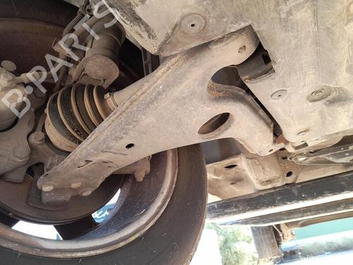 Used Right front suspension arm OPEL ZAFIRA A MPV (T98) 2.0 DI 16V (F75) (82 hp) 29146578