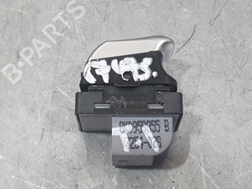 Left rear window switch AUDI A5 Sportback (8TA) 2.0 TDI | BP33465684I29 - Image 2