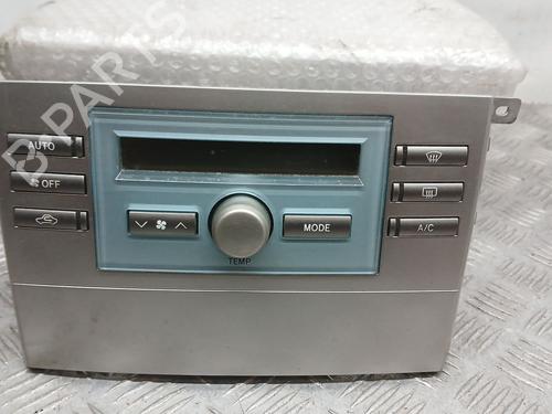 Mando climatizador TOYOTA COROLLA Verso (ZER_, ZZE12_, R1_) 2.2 D-4D (AUR10_, AUR10R) (136 hp) 29145852