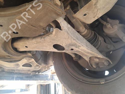 Used Left front suspension arm TOYOTA COROLLA (_E12_) 2.0 D-4D (CDE120_, CDE120R) (90 hp) 26960037