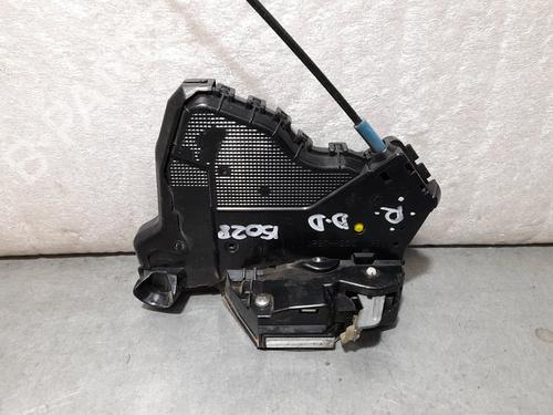 Used Front right lock LEXUS CT (ZWA10_) [2010-2025]  15372441