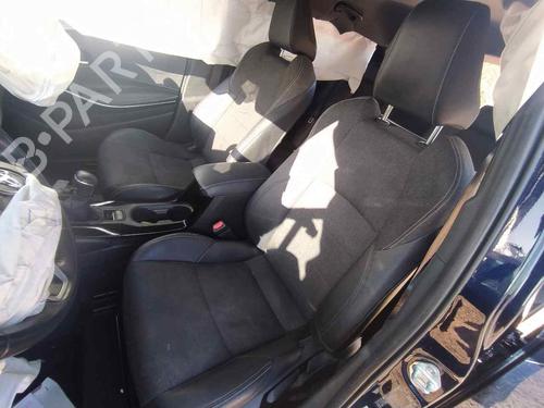 Used Left front seat TOYOTA COROLLA Hatchback (_E21_, _EA1_, _EH1_) 1.8 Hybrid (ZWE211) (98 hp) 23424921