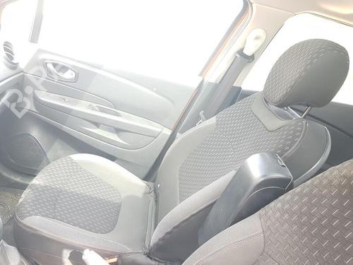Used Right front seat RENAULT CAPTUR I (J5_, H5_) 1.2 TCe 120 (120 hp) 29307894