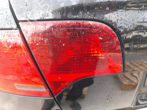 Feu de coffre gauche AUDI A4 B7 (8EC) 1.9 TDI (116 hp) 31973529