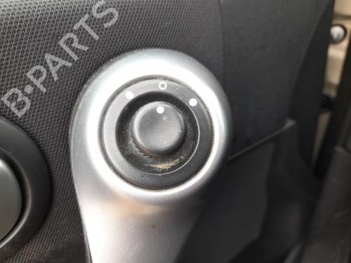 Used Mirror switch RENAULT MEGANE II Estate (KM0/1_) 1.6 16V (112 hp) 26407338