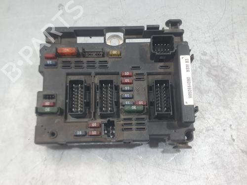 Used Fuse box Fuse box PEUGEOT 307 SW (3H) 2.0 HDI 110 (107 hp) 36498265 36498265