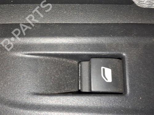 Used Right rear window switch Right rear window switch CITROËN C4 III (BA_, BB_, BC_) 1.2 PureTech 130 (BAHNSA, BAHNSB) (130 hp) 39698255 39698255