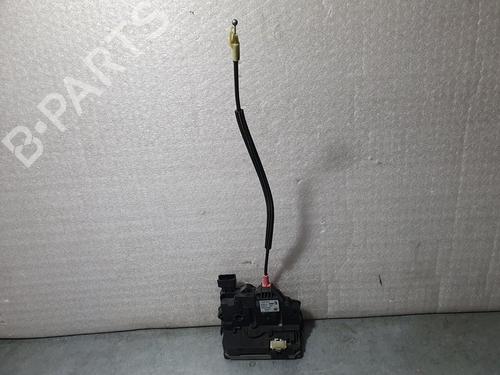 Używane Zamek drzwi tylnych prawych OPEL CORSA E (X15) [2014-2025]  15845898