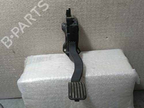 BP11943937I4 main image