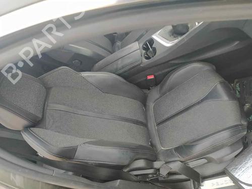 Used Right front seat PEUGEOT 3008 I MPV (0U_) 1.2 (131 hp) 24673294