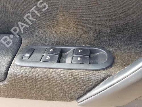 Used Left front window switch RENAULT MEGANE II Saloon (LM0/1_) [2003-2025]  22971586