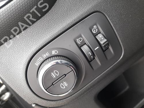Comutador luzes OPEL CROSSLAND X / CROSSLAND (P17, P2QO) 1.2 (75) (110 hp) 31810798