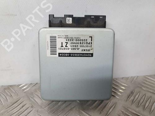 Used Electronic module TOYOTA YARIS (_P13_) 1.5 Hybrid (NHP130_, NHP130) (101 hp) 16370699