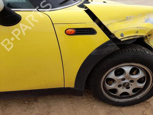 Used Right front fenders MINI MINI (R50, R53) Cooper (116 hp) 26456403