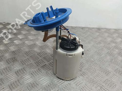 Used Fuel pump SEAT ARONA (KJ7, KJP) [2017-2025]  18716684
