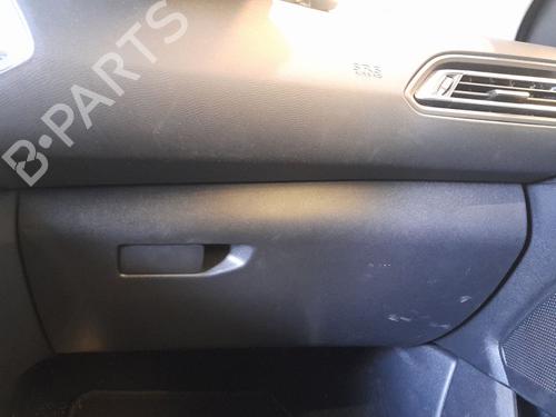 Handskerum Handskerum PEUGEOT 308 II (LB_, LP_, LW_, LH_, L3_) 1.6 BlueHDi 120 (120 hp) 37183518 37183518