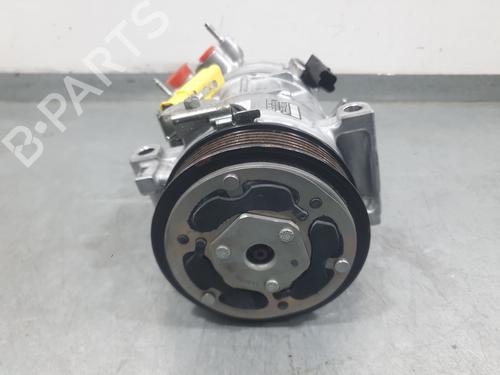Used AC compressor AC compressor PEUGEOT 2008 II (UD_, US_, UY_, UJ_, UR_, UC_) 1.2 PureTech 100 (USHNK) (101 hp) 33886378 33886378