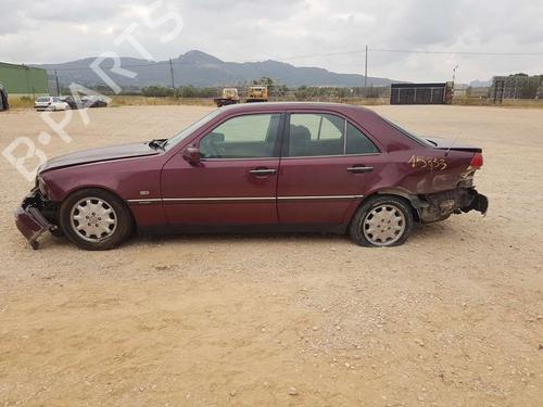 Right headlight MERCEDES-BENZ C-CLASS (W202) C 250 Turbo-D (202.128) | BP19450495C29 