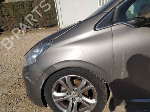 Used Left front fenders PEUGEOT 208 I (CA_, CC_) 1.2 VTI 82 (82 hp) 24672289