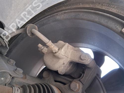 left-front-brake-caliper-renault-clio-iv-bh_-2012-2013-2014-2015-2016-2017-2018-2019-2020-2021-37183373 main image