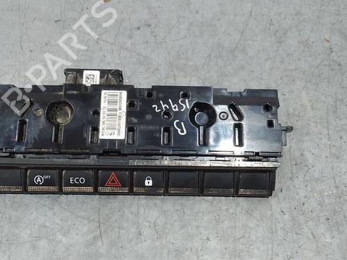 Used Switch RENAULT EXPRESS Box Body/MPV [2021-2025]  30081155