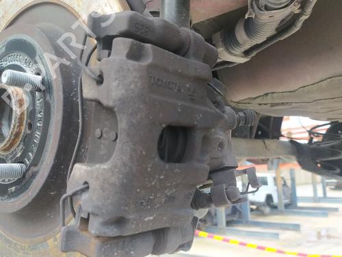 Used Left rear brake caliper TOYOTA YARIS (_P13_) 1.0 (KSP130) (72 hp) 32261891