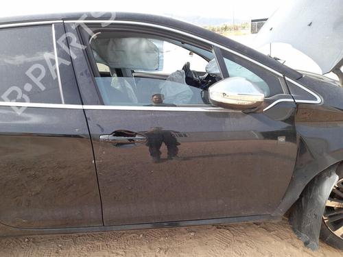 Used Right front door PEUGEOT 208 I (CA_, CC_) 1.5 BlueHDI 100 (102 hp) 27611839