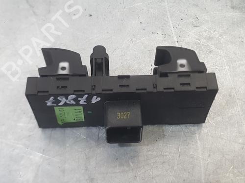 Left front window switch VW GOLF V (1K1) 1.9 TDI | BP37514492I27 - Image 2