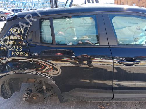 Used Right rear door Right rear door JEEP AVENGER (J2) Electric (156 hp) 33981386 33981386