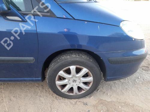 Used Right front fenders PEUGEOT 807 (EB_) 2.2 HDi (128 hp) 27611924