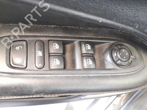 Comutador vidro frente esquerdo Comutador vidro frente esquerdo JEEP COMPASS (MP, M6, MV, M7) 1.4 MultiAir (140 hp) 36498927 36498927