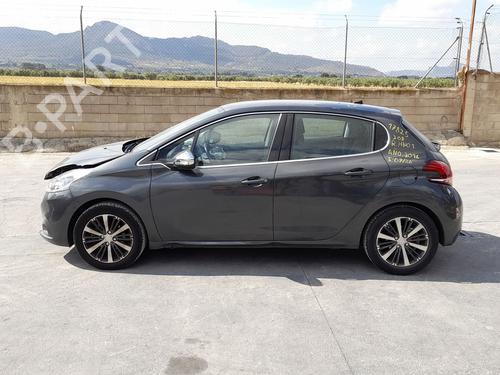 Brugte PEUGEOT 208 I (CA_, CC_)  1.2 THP 110  4786961