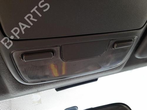 Lampa oświetlenia wnętrza HONDA CR-V II (RD_)  83250S84A01ZF