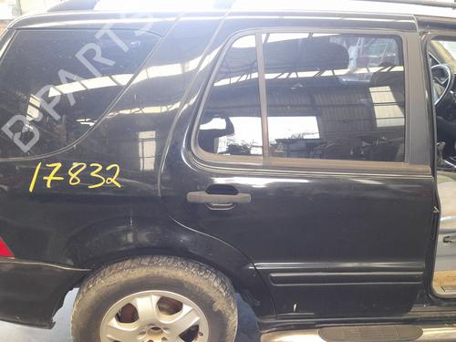 Used Right rear door Right rear door 37217750 37217750