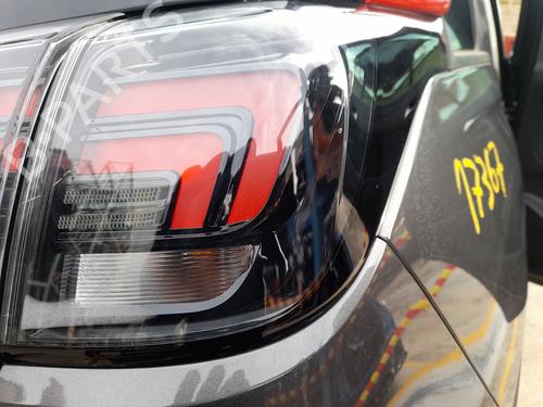 Højre baglygte OPEL CROSSLAND X / CROSSLAND (P17, P2QO) 1.2 (75) (110 hp) 31810806