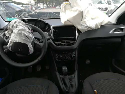 Rear center light PEUGEOT 208 I (CA_, CC_)  | BP11969118I39 