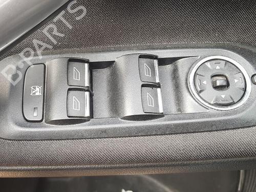Used Left front window switch FORD MONDEO IV Saloon (BA7) [2007-2015]  29374205