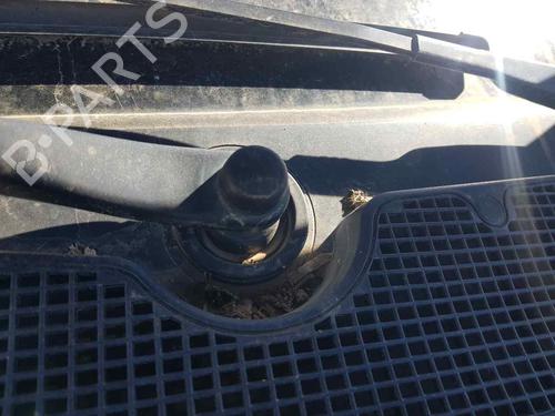 Used Front wiper motor RENAULT MEGANE III Coupe (DZ0/1_) [2008-2016]  20645215