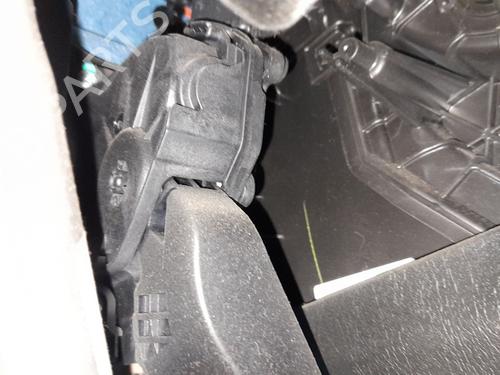 Pedal Pedal FIAT TIPO Estate (356_, 357_) 1.3 D (356WXH1A) (95 hp) 37217552 37217552
